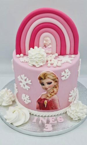 Layer cake anniversaire princesse